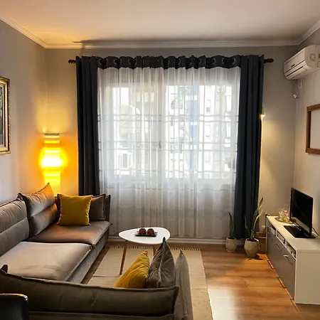 Misus City Center Apartman *