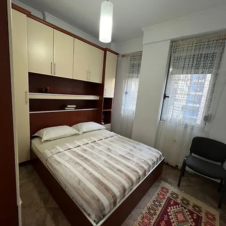 Misus City Center * تيرانا